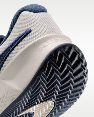 Nike.comにおけるナイキ ズーム GP チャレンジ プロ メンズ クレー